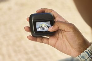 JBL Tour PRO 3’s futuristic charging case can perform feats no other case can