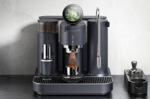 The MERAKI Espresso Machine is what you get if Apple and Dyson collaborated to design a coffee maker